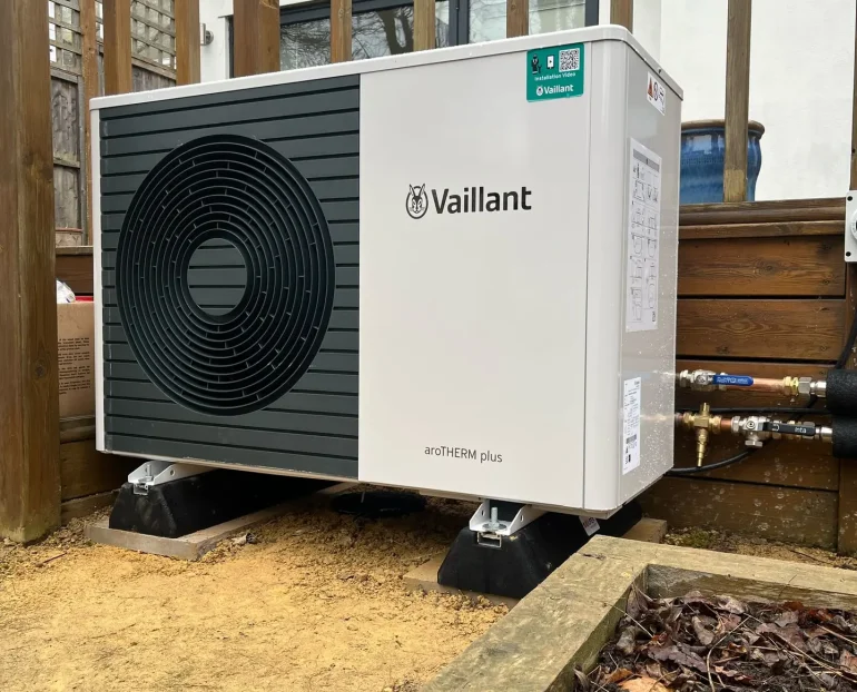 Air Source Heat Pump Installation London